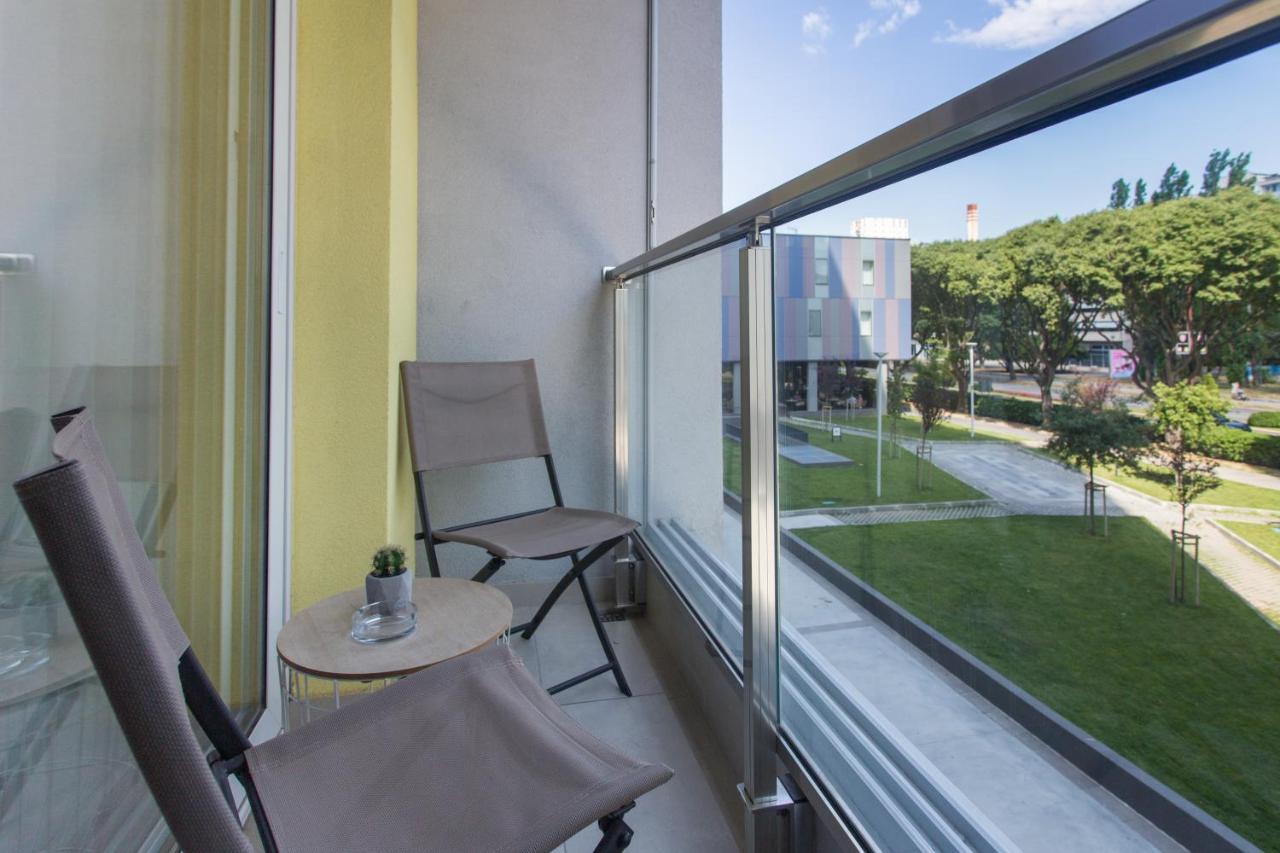 Iris Apartment Private Parking Split Exterior photo